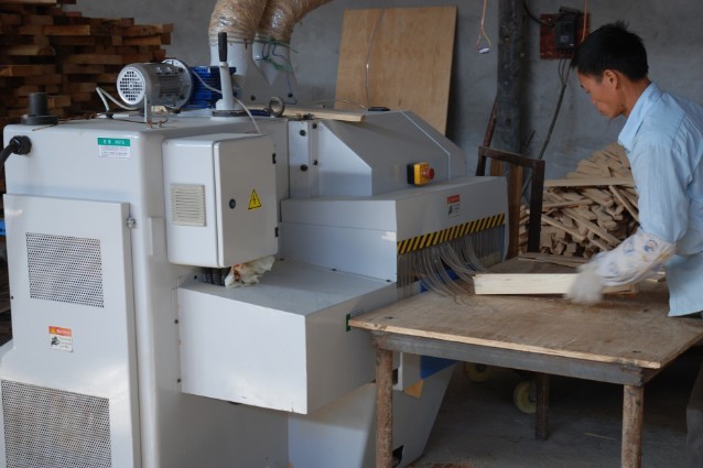 �D�������F(xi��n)�� �c���ɷŴ�