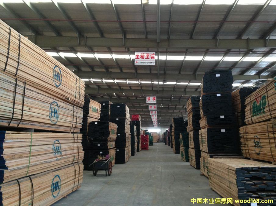 �D���}�� �c���ɷŴ�