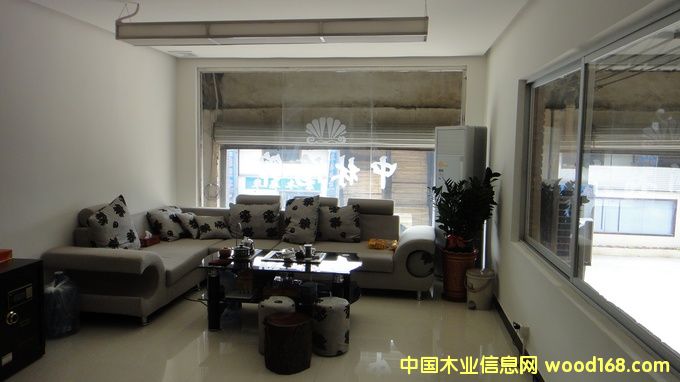 �D���k���� �c���ɷŴ�