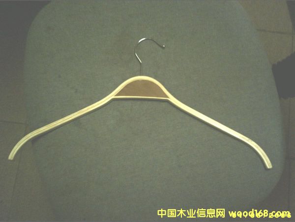 �o(w��)�U��Ȼɫ�¼ܵ�Ԕ��(x��)��B