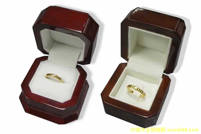 �ߙnľ������b��