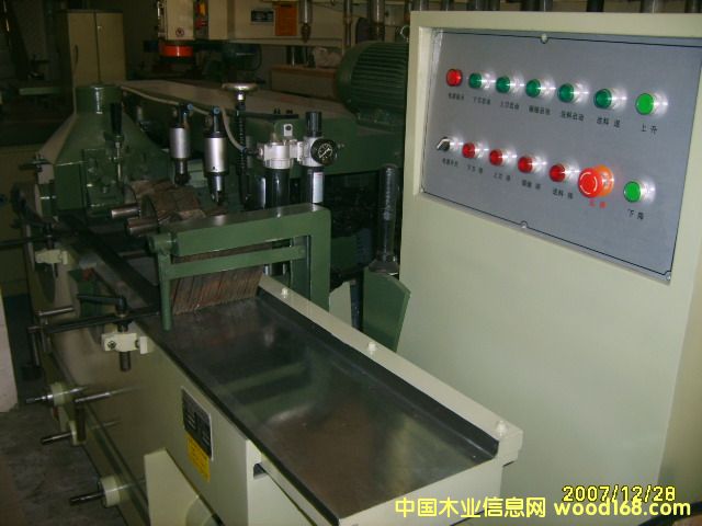 ����ML932���S�ϙC