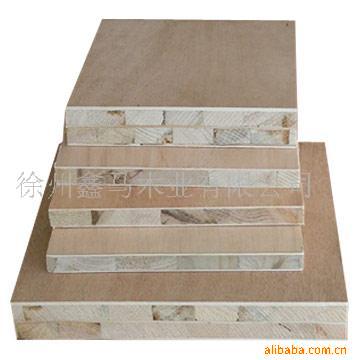 �W�����������ľо��ľ�����Ԕ����B