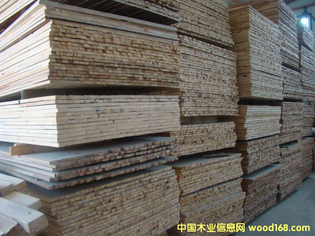 ��ľ���ɲ� ƴ��