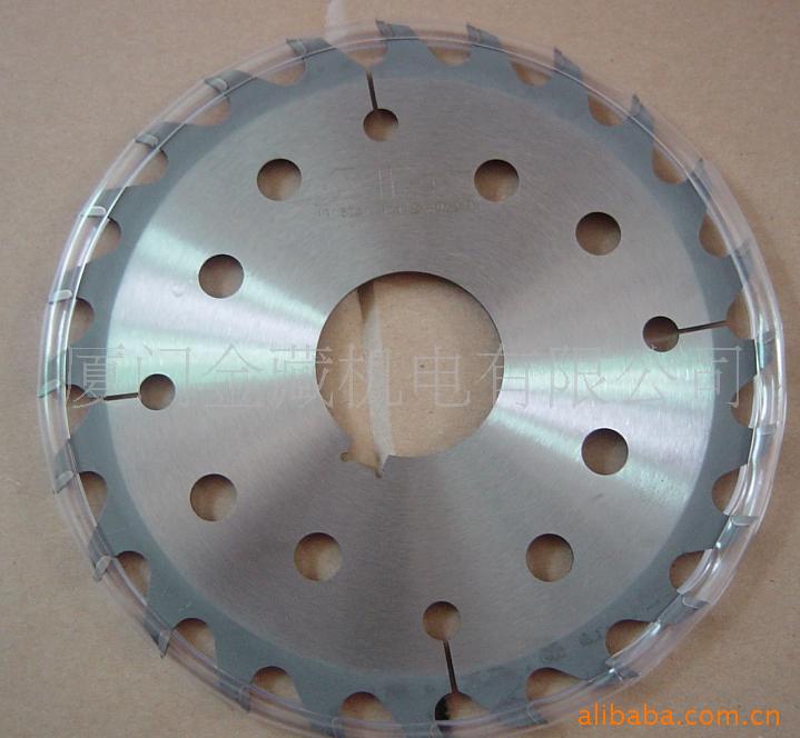 ���Ƕ�Ƭ䏵�Ԕ��(x��)��B