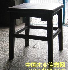 �t����ľ��