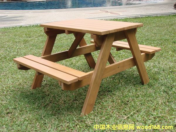 �����B����