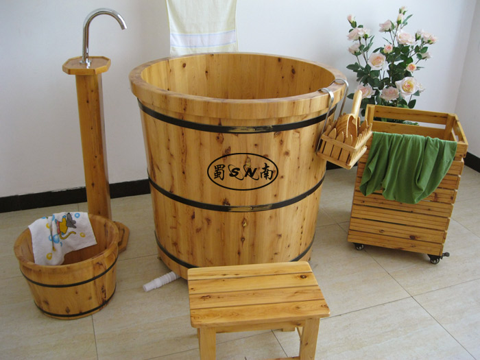 �������ľ�A������Ͱ��Ԕ��(x��)��B