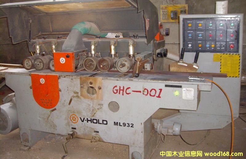 �����