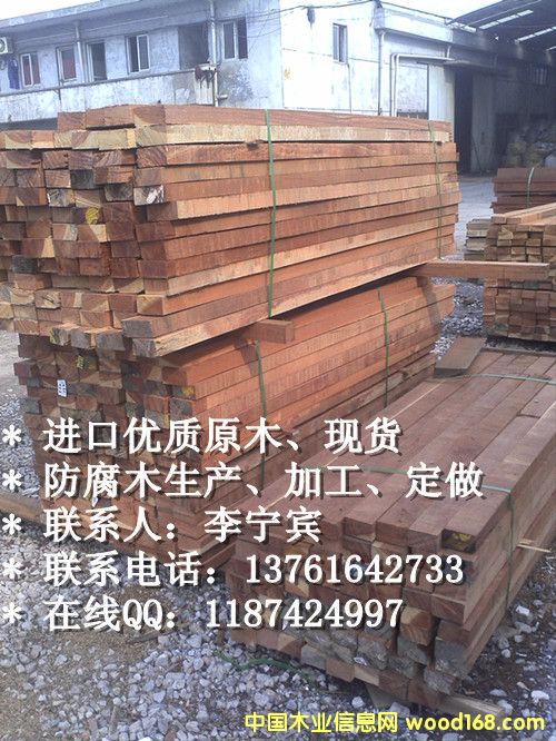 ���}��ľ���