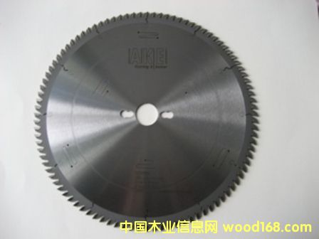 AKE�Ƭ��Ԕ��(x��)��B