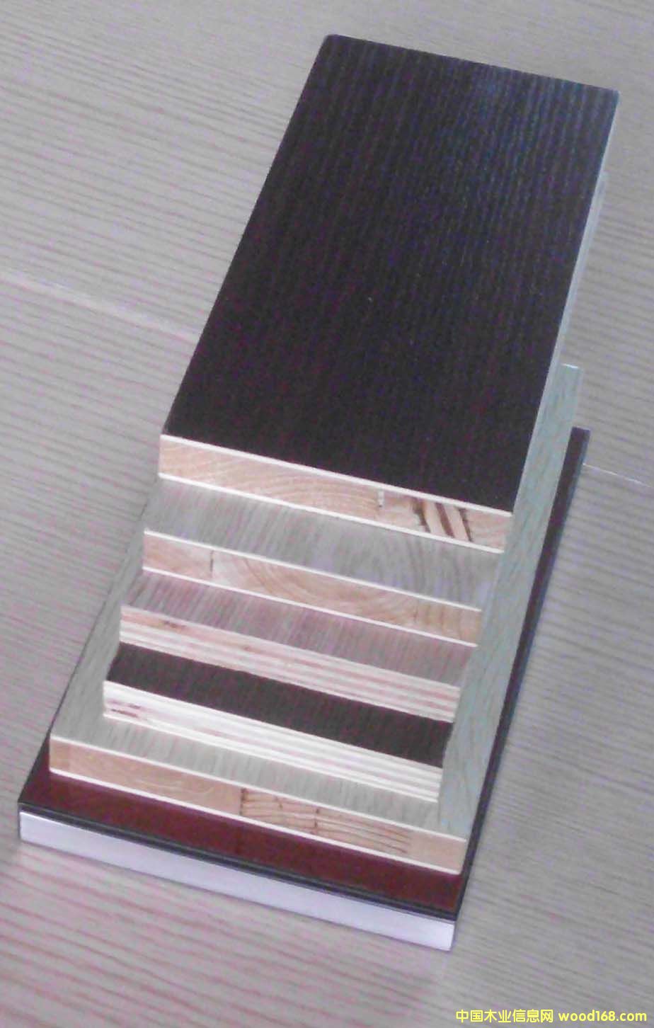 �����谷�N���