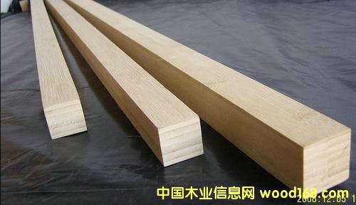 �񷽗l��Ԕ����B