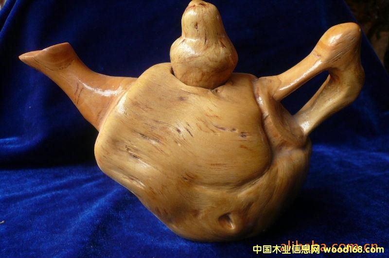 ����������8