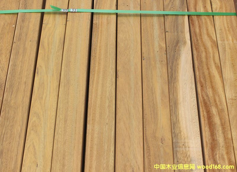 ���}���Ԕ��(x��)��B