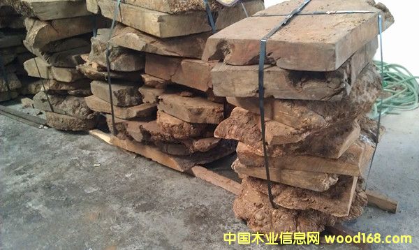 ���黨���