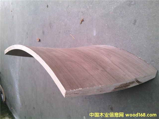 ���Ӯ�����ľ����3��Ԕ��(x��)��B