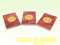 �ߏ�(qi��ng)��ľ�z�ϰ�