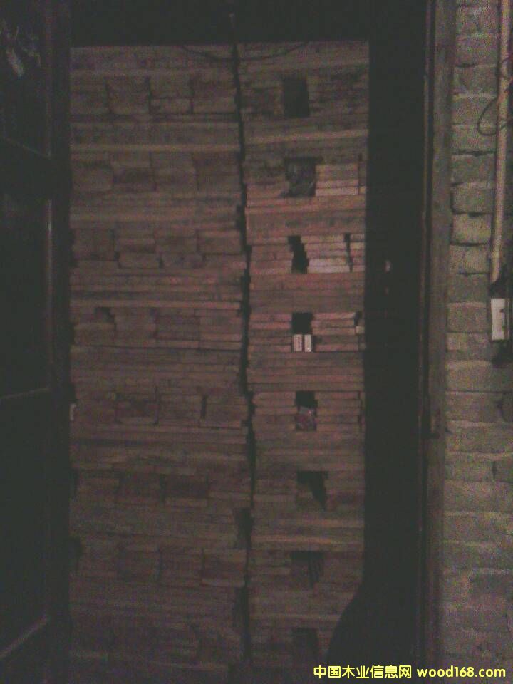 ����ľľ�ذ���Ʒ��Ԕ����B