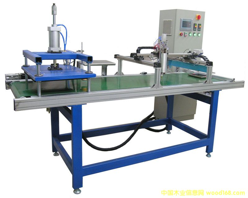 ��򱳰��Ԅ�(d��ng)ճ�ϙC(j��)