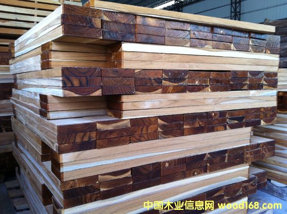 ��˹�_(d��)���������ľ�ذ����ϵ�Ԕ��(x��)��B