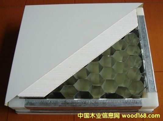 �۰����z��(y��u)�݃r��