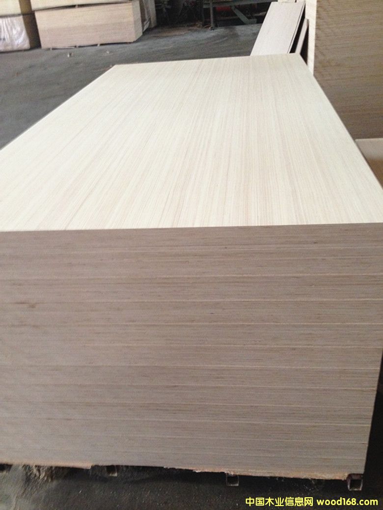 ����Ī˹����ȼ�z�ϰ�