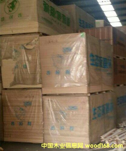 �R����о��