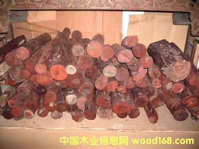 ����С�~��̴������