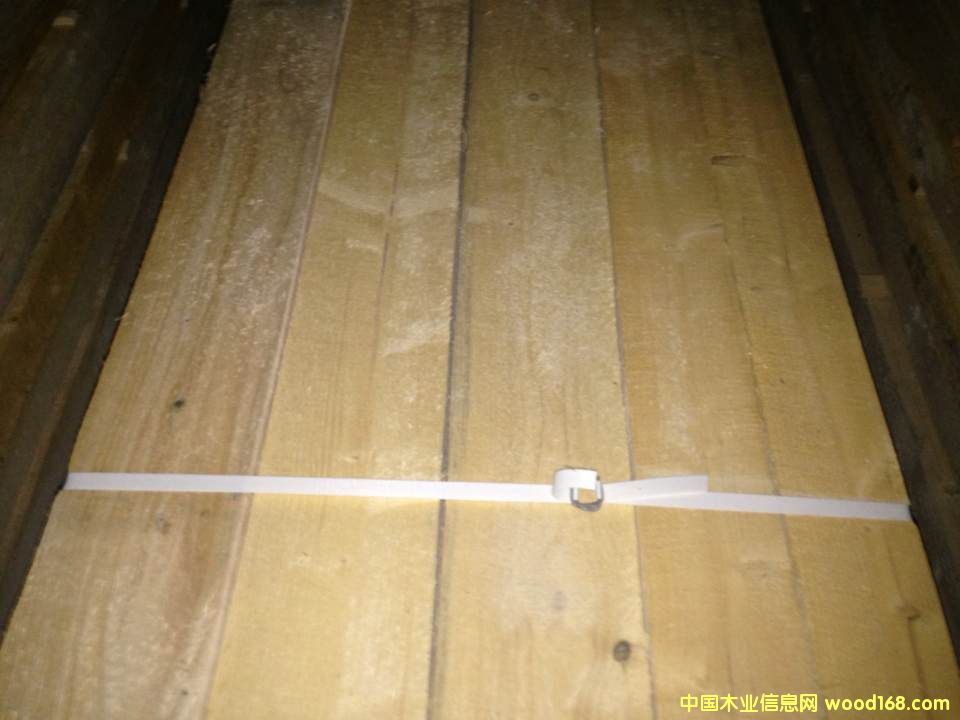 �����m��ɼԭľ�����