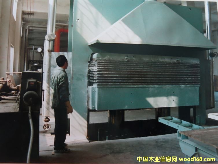 �Ϻ���C�SJ660��10�ӟቺ�C