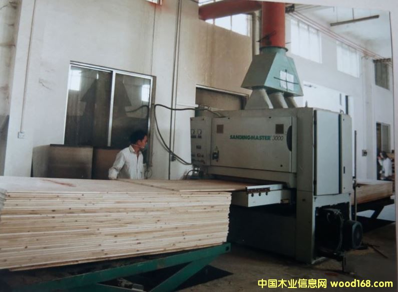 ���mSA�D3200�D1350��ɰ��C(j��)