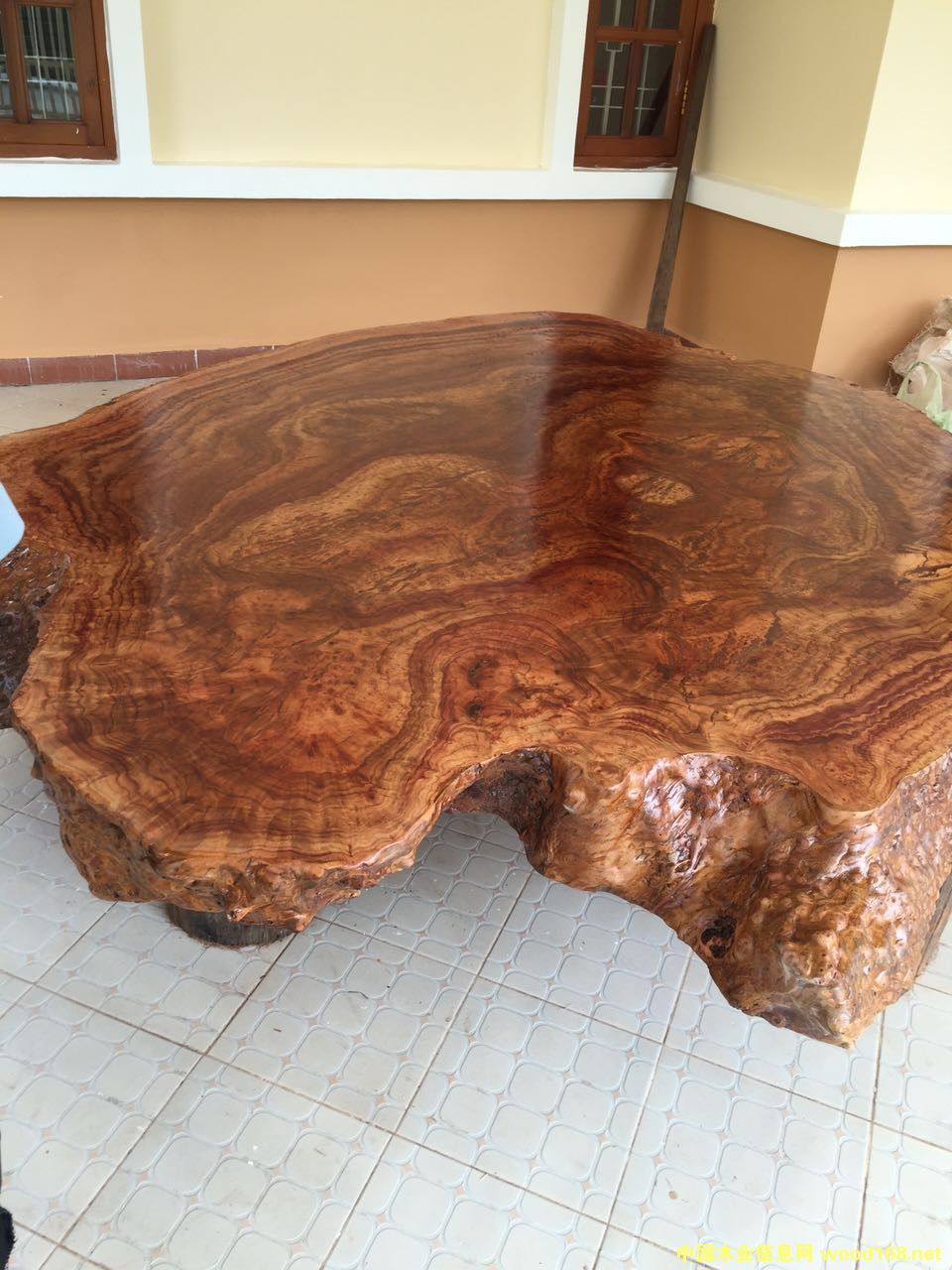 �S����������Ԕ��(x��)��B