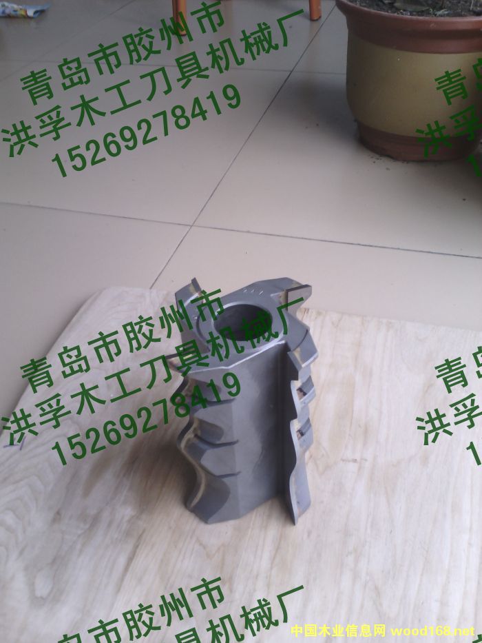 ���u���z���к���ľ�����ߙC(j��)е�S���ۮ��͵�