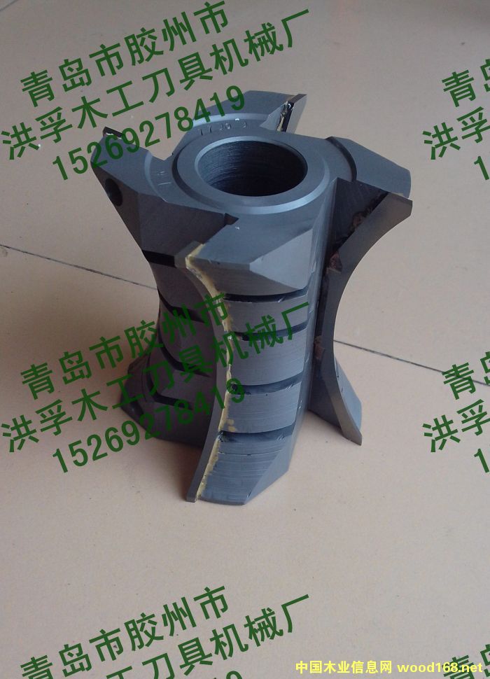 ���u���z���к���ľ�����ߙC(j��)е�S���X���ͻ��͵�