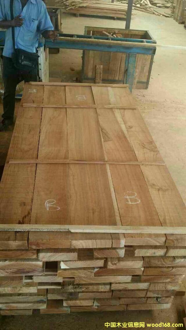 ��֬����巽��AB��