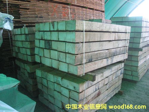 �����m���ҙ�ľ��Ԕ��(x��)��B