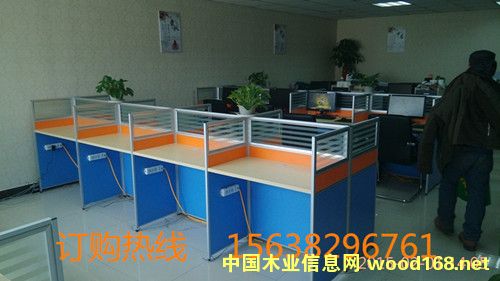 �����k����