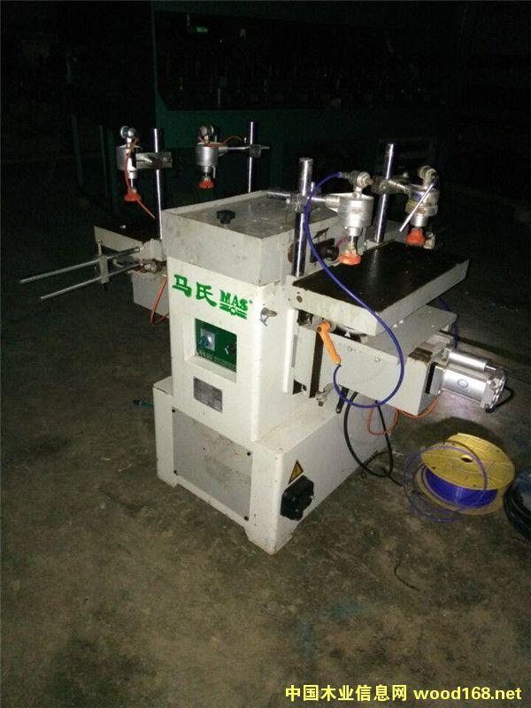 �R��ĸ龙C(j��)2