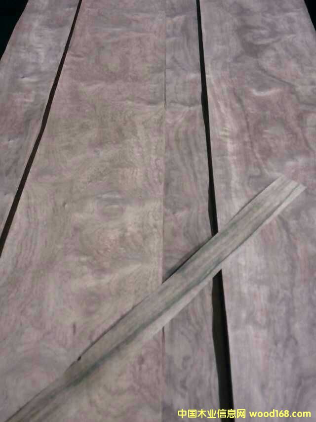 ��Ȼ����ľƤ