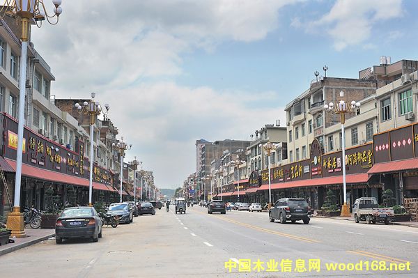 �tľ�Ј�(ch��ng)Σ�C(j��)���������μtľ�Ј�(ch��ng)��2000����I(y��)�P(gu��n)�TЪ�I(y��)