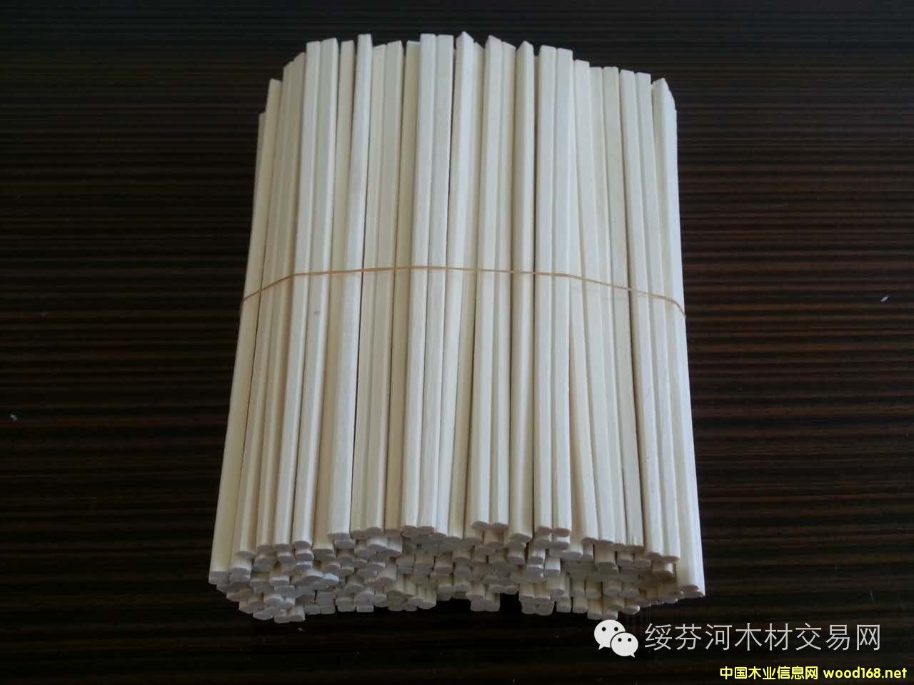 ���_˹�a��ľ����