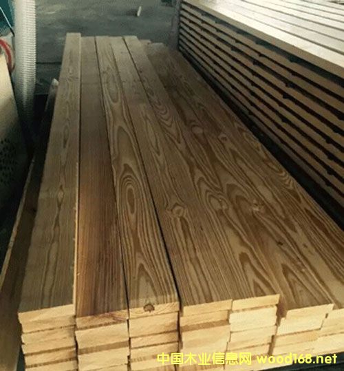 [��] ����(y��ng)���_˹�M(j��n)�������ɰ��ɘ�ľ��ԭľ��䏲�