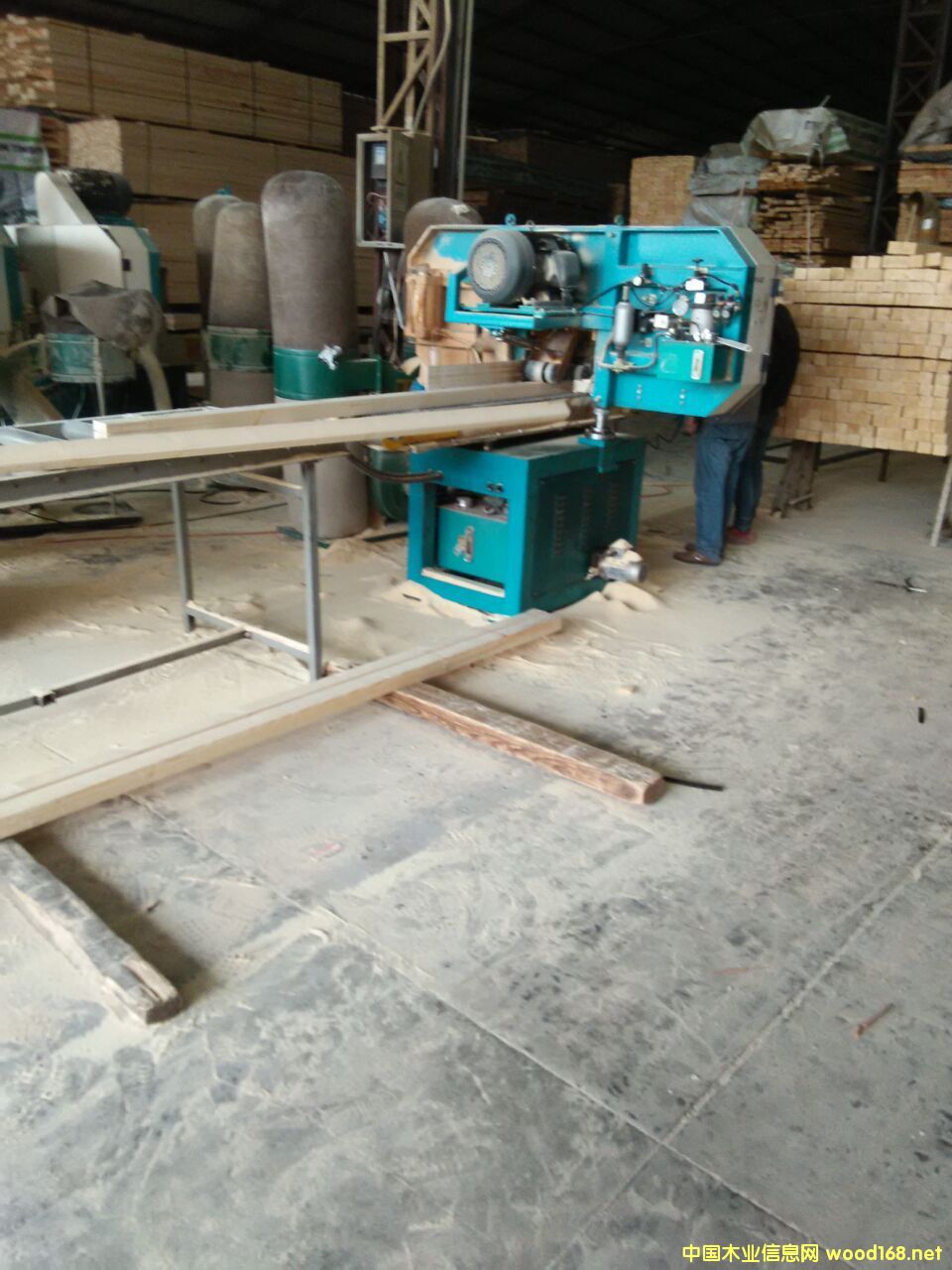 ���^�n�ӗl��Ԕ��(x��)��B