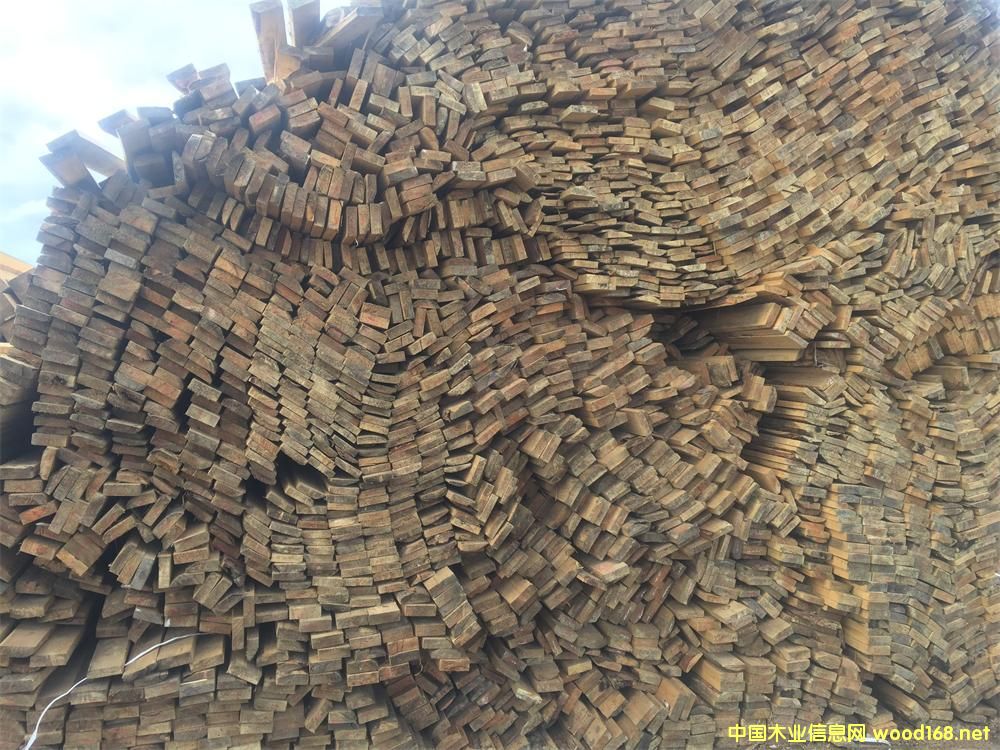 �����ٹ��؃r���Ԕ��(x��)��B