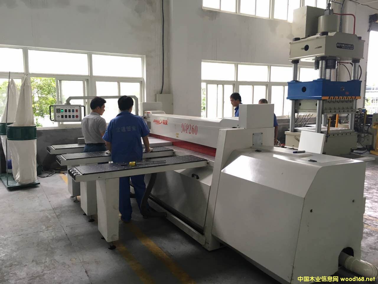 ���Ͳð�䏵�Ԕ����B