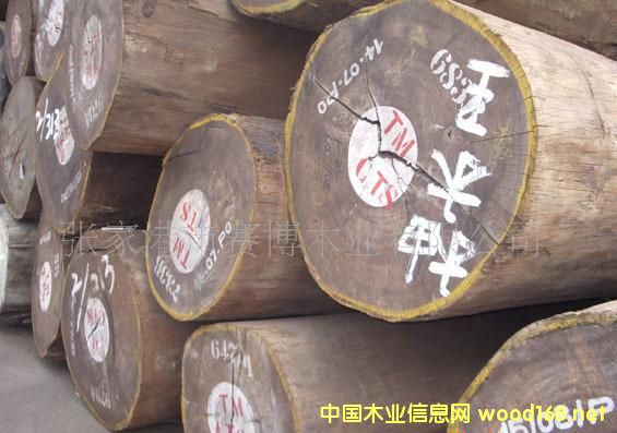 ���Iľ�����L�У�ȫ���������ľ��