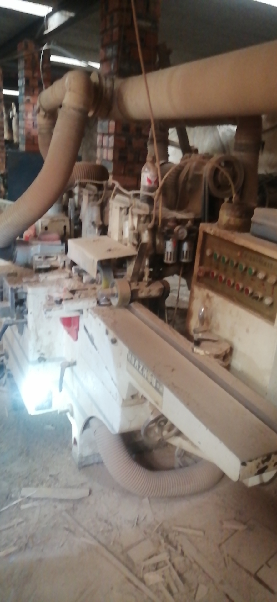 �A��������