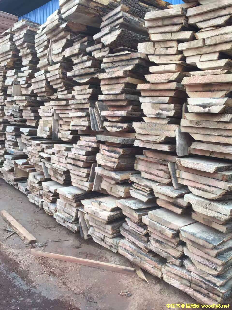 ��Ϟ?z��i)���Ԕ�?x��)��B