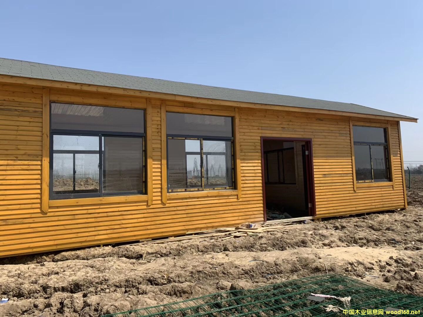 ľ�ݏS��  ����ľľ�݃r(ji��)��